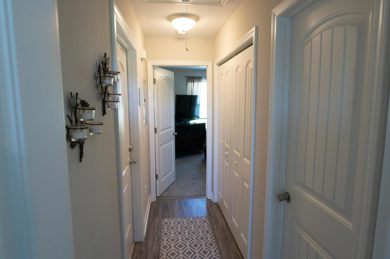 Great Little Guest Suite With Private Entry & Deck! Pet Friendly & 30 Mins To Nashville! Ashland City Buitenkant foto